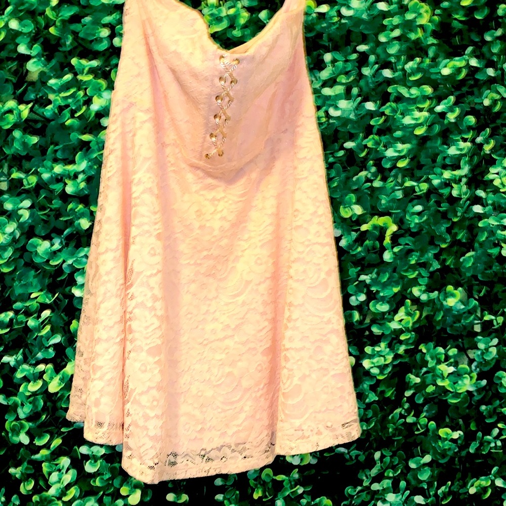Strapless dress